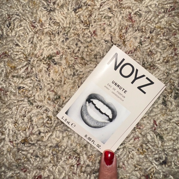 Noyz unmute beauty mini ✨ - Picture 1 of 2